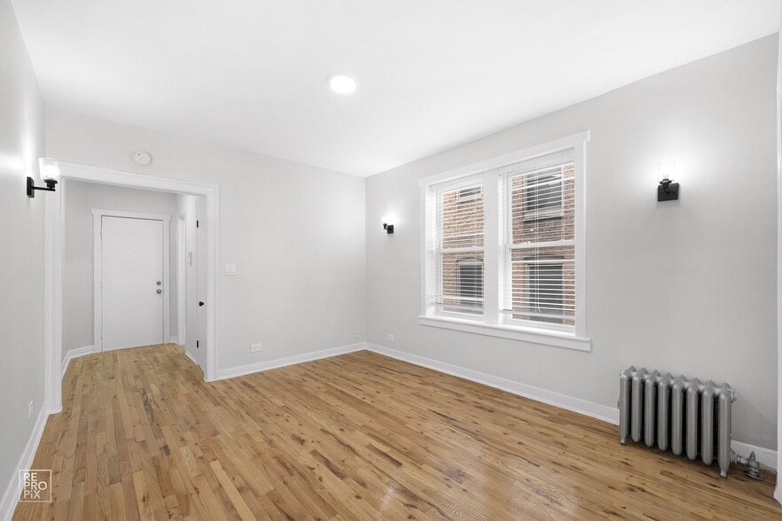 Building Photo - 4720 S Drexel Blvd Chicago, IL 60615