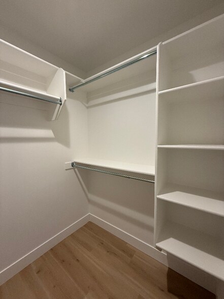 Building Photo - 43 N 100 E