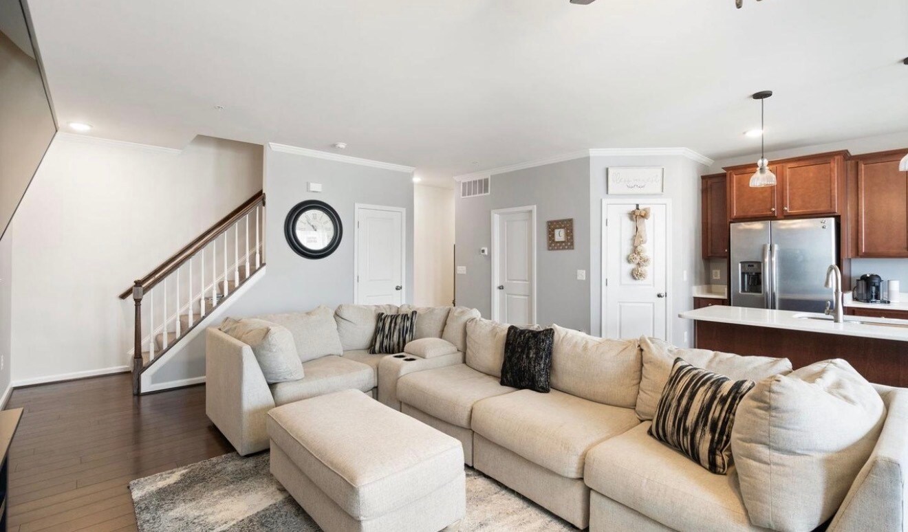 Building Photo - 24678 Cable Mill Ter