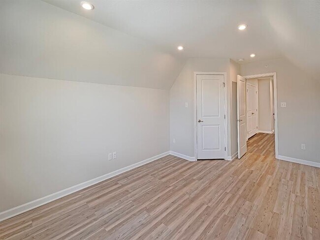 Building Photo - 117 Melinda Ct