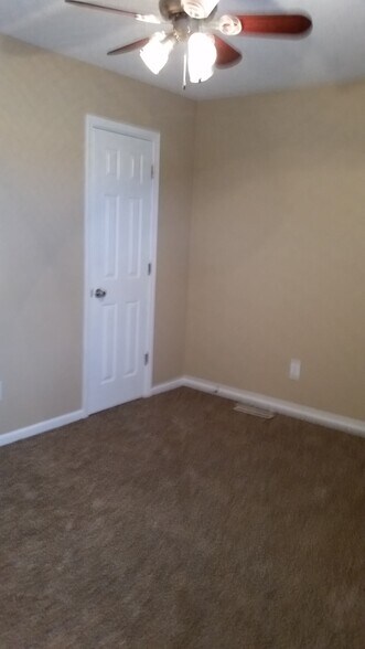 Building Photo - 505 S Cleveland Ave