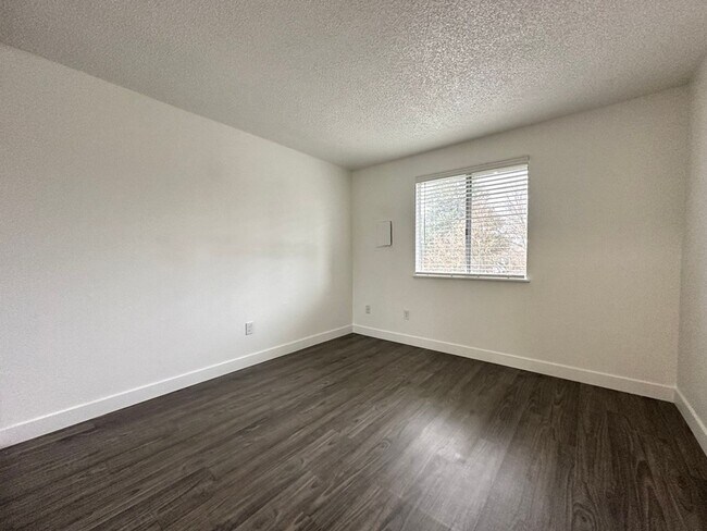 Interior Photo - West on Murray Apartments