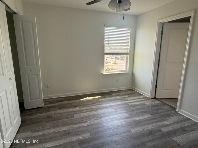 Building Photo - 413 Rosemont Dr