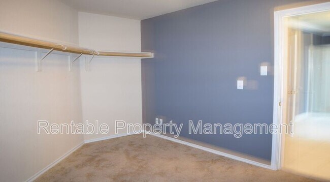 Building Photo - 3136 Rockwell Ln