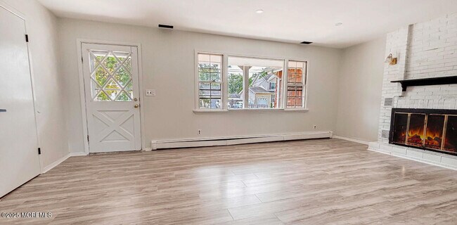 Building Photo - 1533 Eleventh Ave