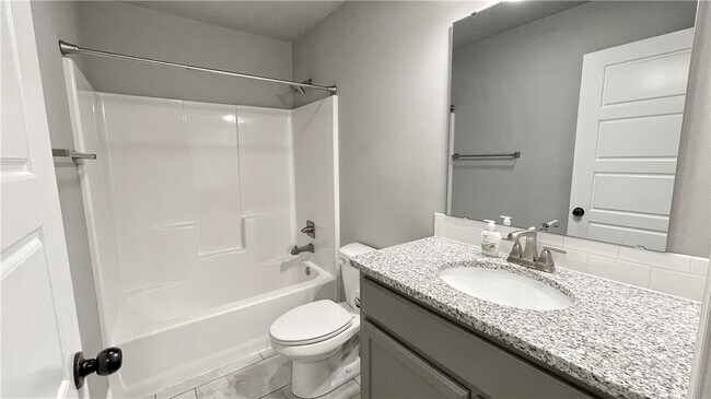 Building Photo - 1702 S K Pl