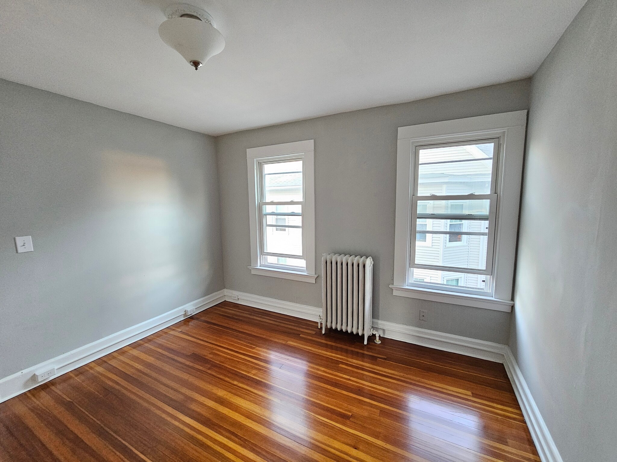 Building Photo - 217 S Whittlesey Ave