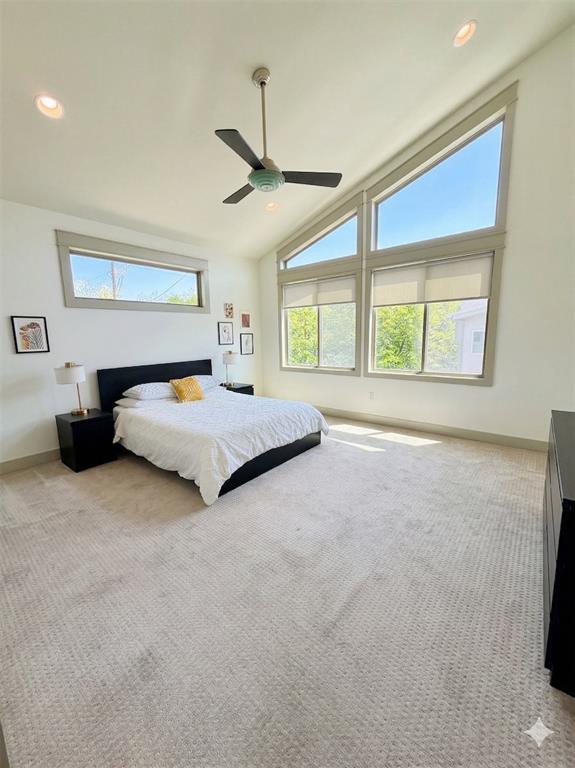 Building Photo - 1013 Lambie St