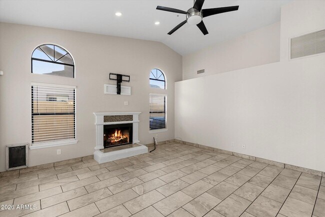 Building Photo - 9532 E Corrine Dr