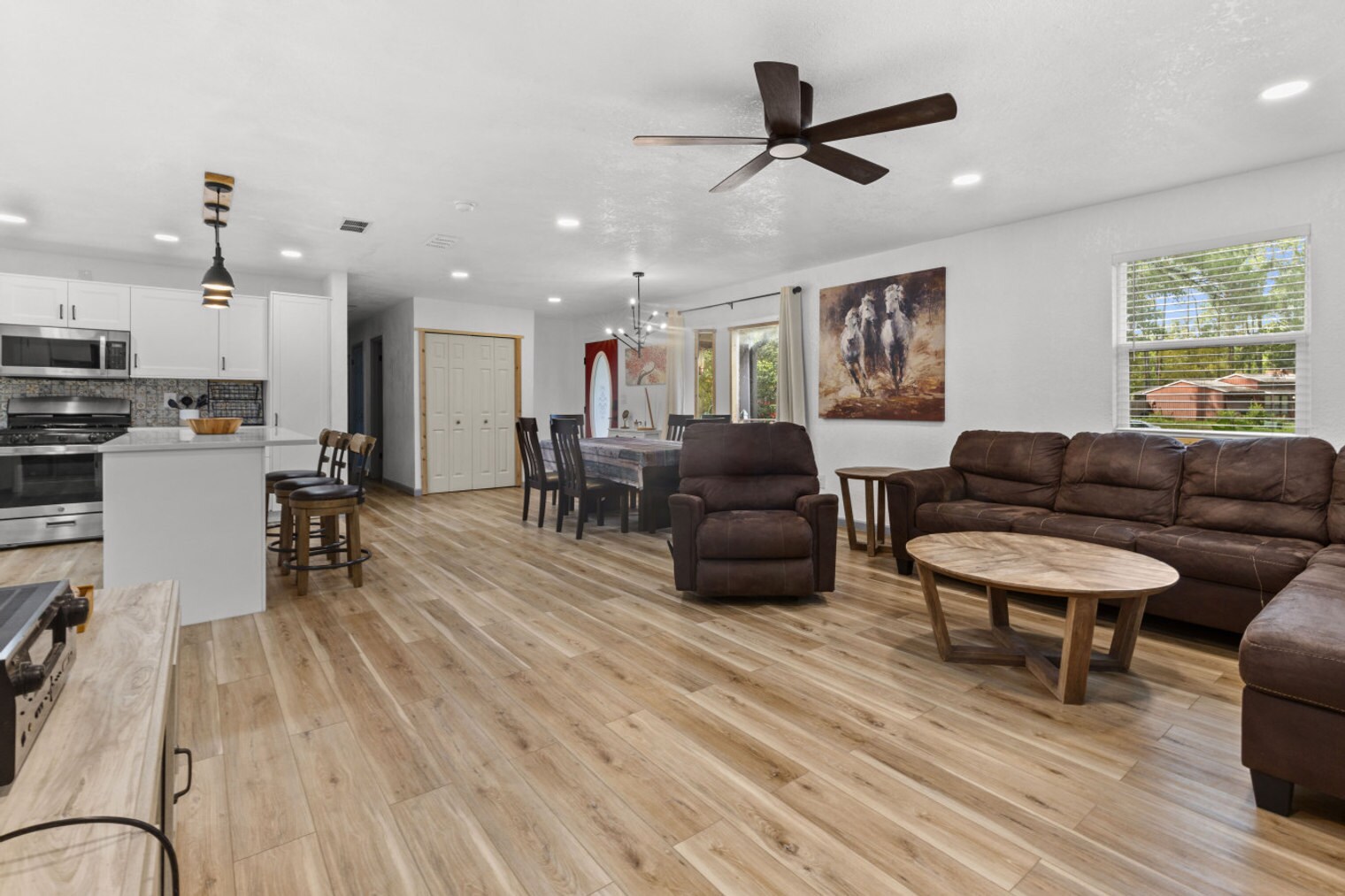 Building Photo - 2725 NW 44th Pl