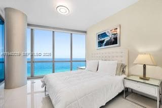 Building Photo - 17121 Collins Ave