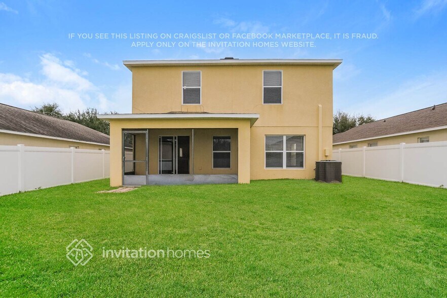 Building Photo - 10613 Shady Preserve Dr