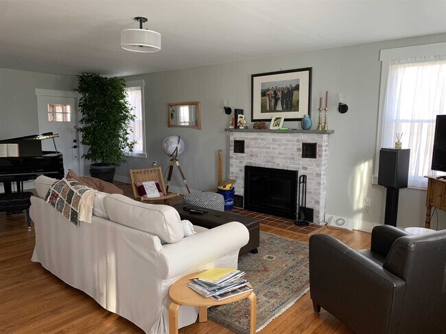 Building Photo - 63 Green Haven Rd