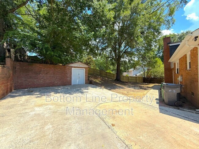 Building Photo - 7727 Ritter Dr