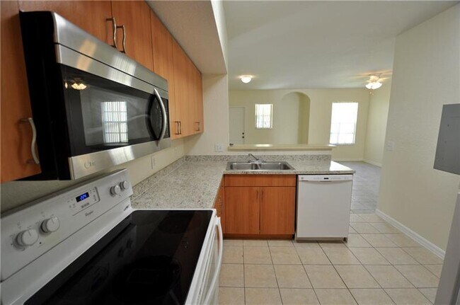 Building Photo - 1106 Belmont Ln