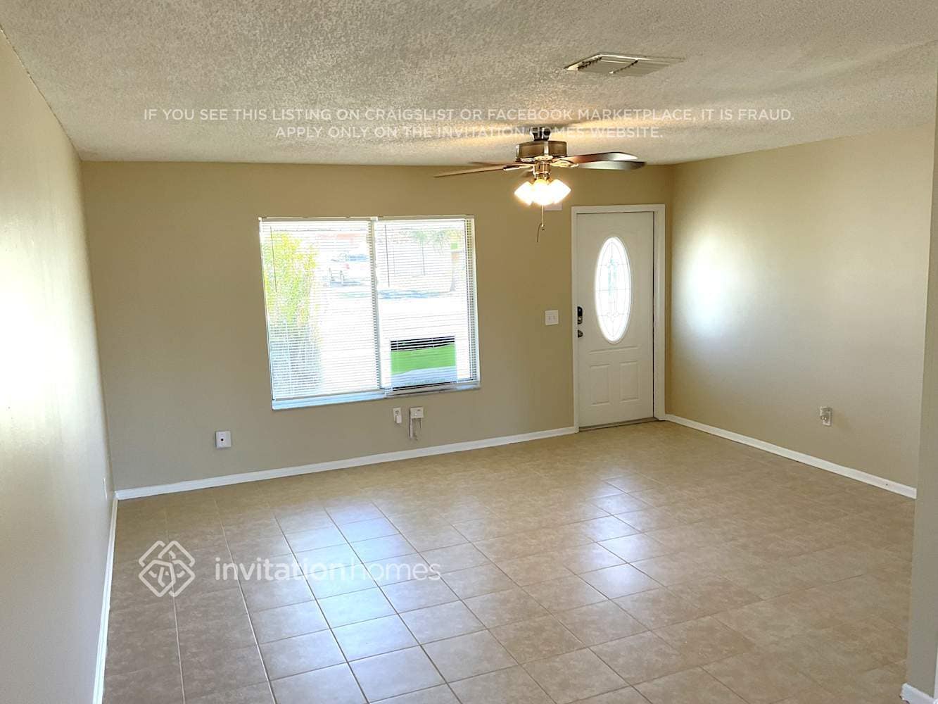 Building Photo - 806 Tappen Ct NE