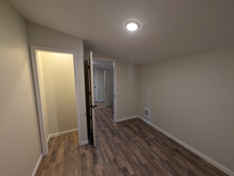 Building Photo - 37 Congress St