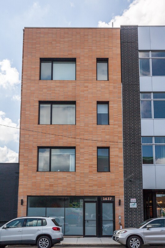 Building Photo - 1637 W Grand Ave