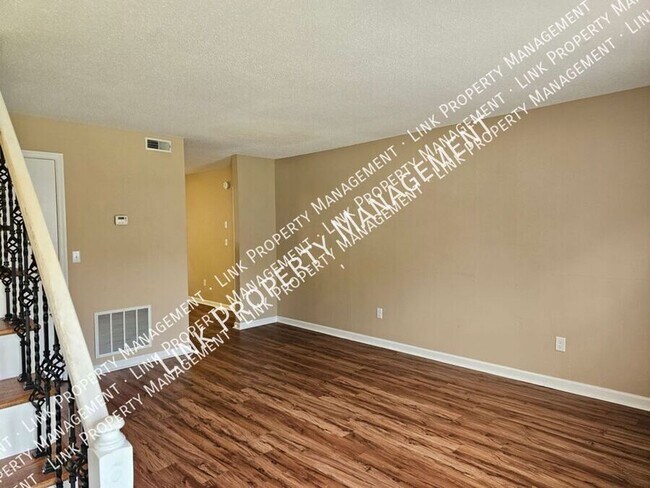 Building Photo - 5364 Haisten Ct