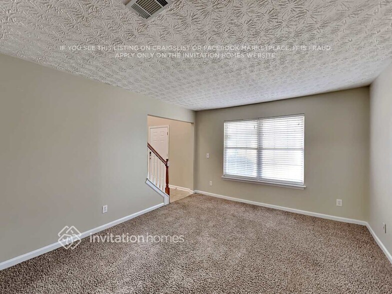 Building Photo - 1058 River Plantation Dr