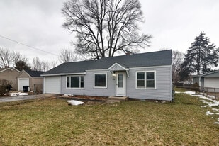 Building Photo - 208 Harlem Rd