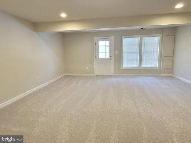 Building Photo - 3926 Shawfield Ln