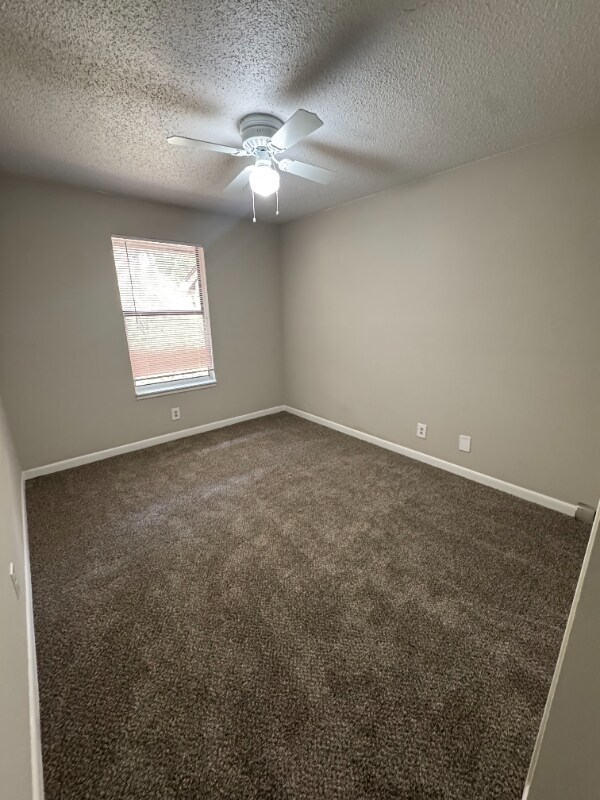 Building Photo - 4601 Packard Dr