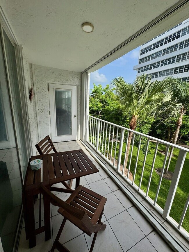 Building Photo - 1160 N Federal Hwy