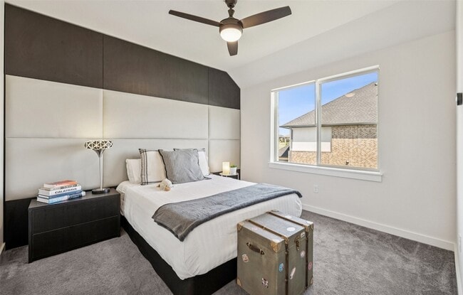 Building Photo - 5008 Statesman Ln