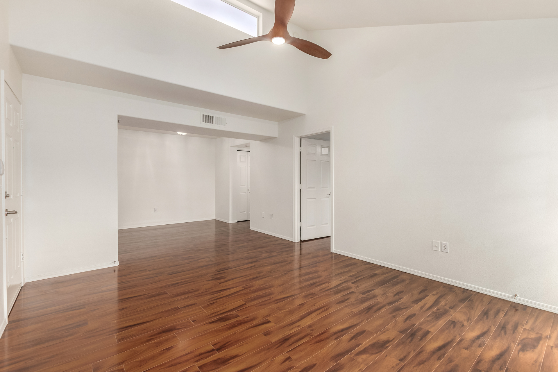 View into dining from living - 9990 N Scottsdale Rd