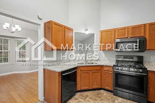 Building Photo - 289 Highlander Way