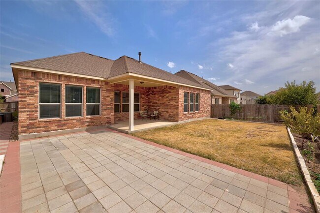 Building Photo - 16017 Jeffs Ln