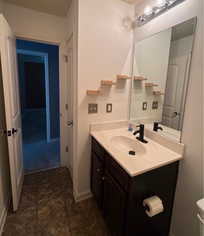 Building Photo - 1592 Pressley Ln