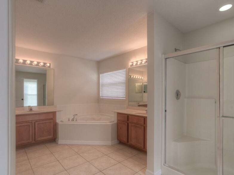 Building Photo - 125 Conch Key Way