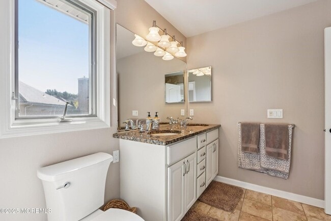 Building Photo - 211 Piper's Landing Ct