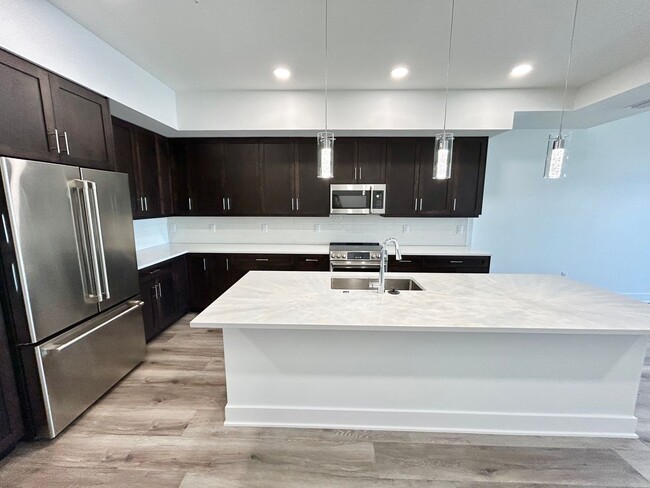 Building Photo - Newly Built Waterfront 3 bed 3 Bath - Walk...