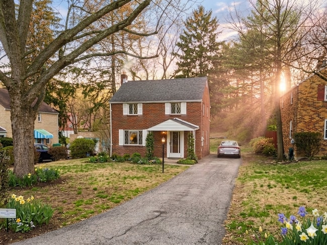 Building Photo - Spring Into Homeownership This May! Lease-to-Own Home Opportunity – This is NOT a Typical Rental!