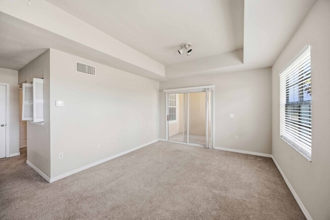 Building Photo - 1195 Villagio Cir
