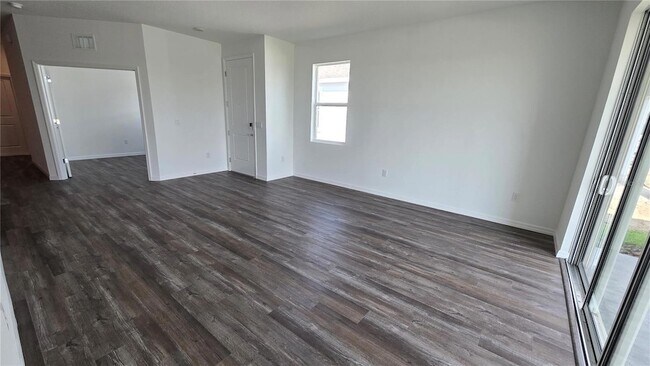 Building Photo - 31471 Paper Birch St