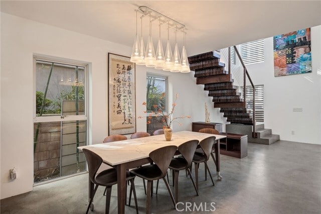 Building Photo - 27 Driftwood St