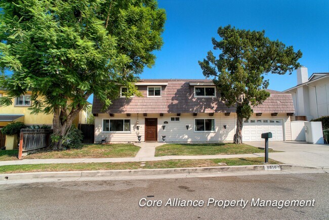 Building Photo - 8816 Hanna Ave
