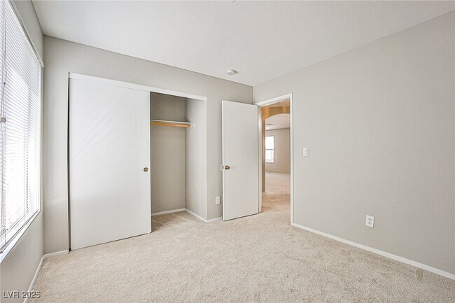 Building Photo - 1070 Canoga Peak Ave