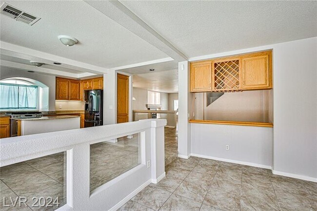 Building Photo - 6586 W Camero Ave