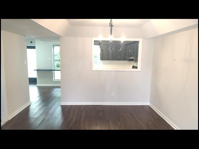 Building Photo - 401 Club Rd