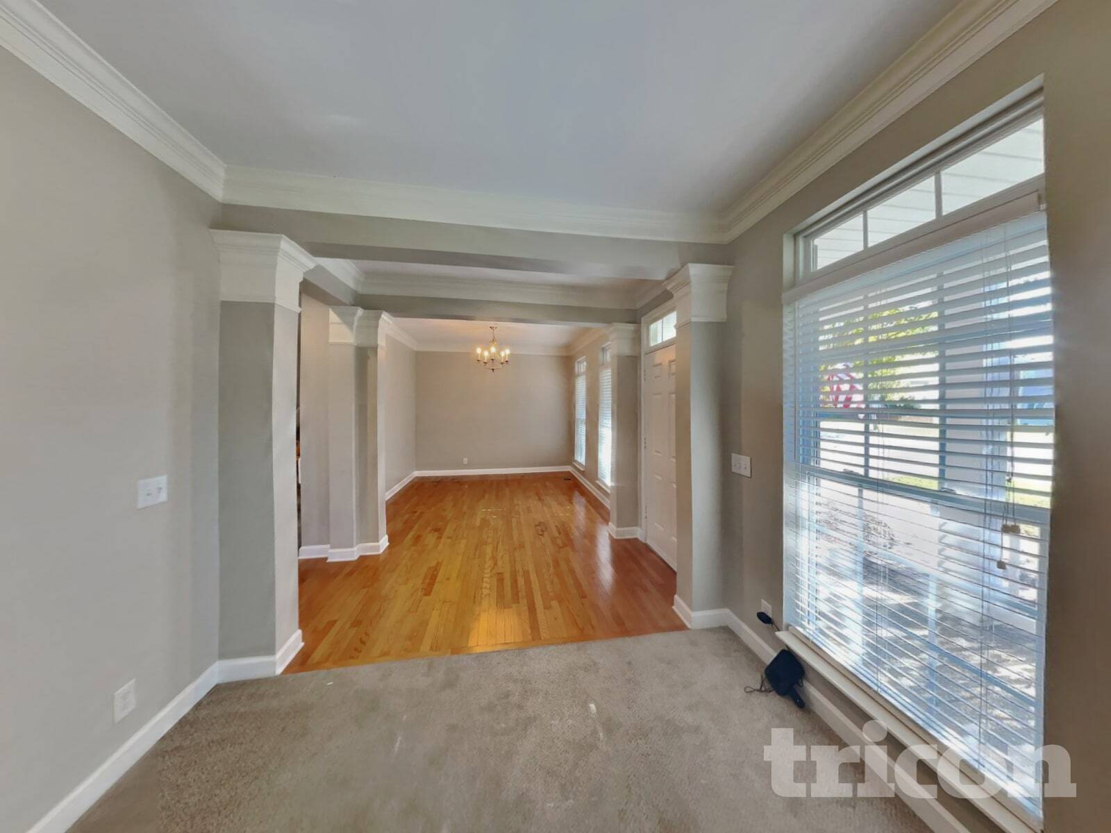 Building Photo - 1307 Creekside Dr