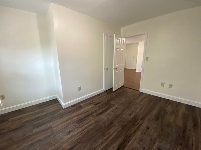 Building Photo - 53 Walker St