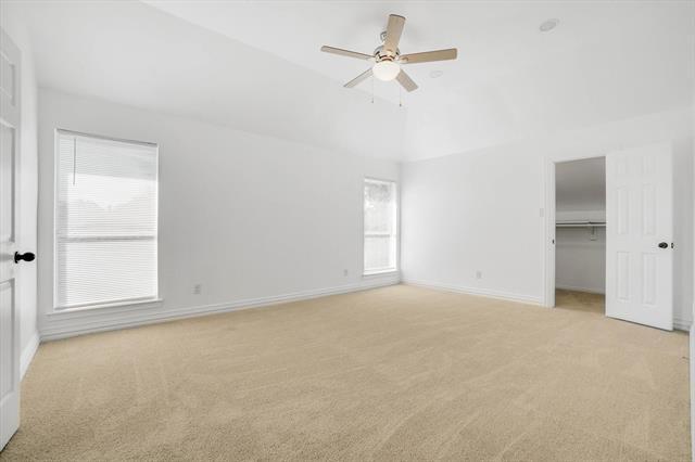 Building Photo - 1719 Altacrest Dr