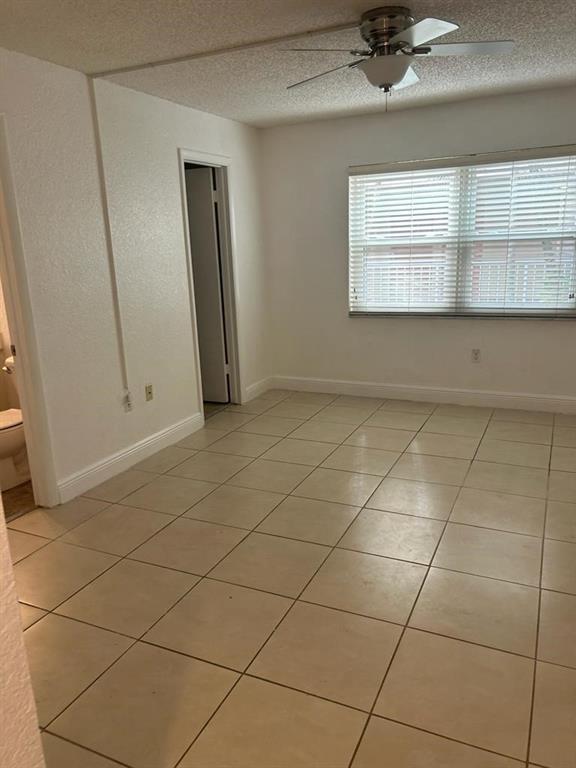 Building Photo - 4255 N University Dr