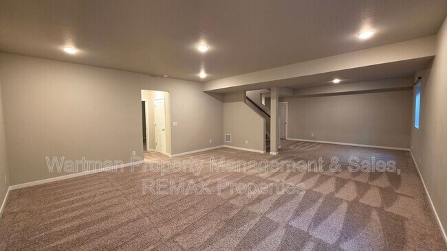 Building Photo - 9638 Vistas Park Dr