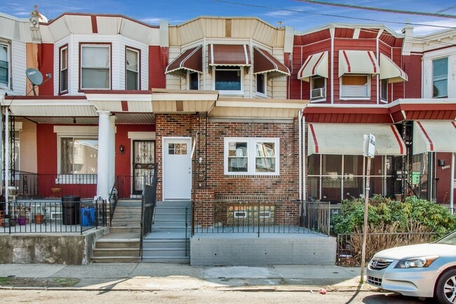 Building Photo - 5407 N 11th St